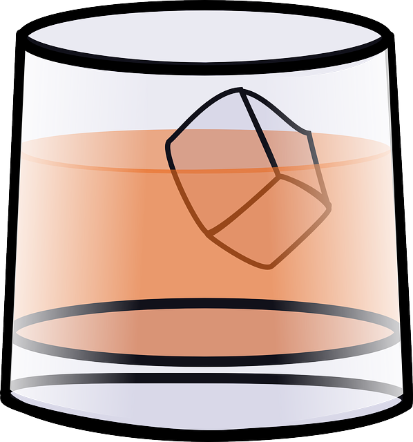 Cartoon Glass Of Alcohol Clipart (598x640), Png Download