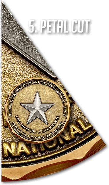 Petal Cut Edges - Emblem Clipart (631x642), Png Download