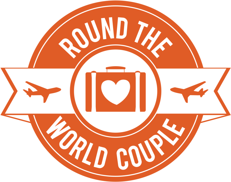 Volunteering At An Animal Shelter In Thailand Rtw Couple Clipart (1000x853), Png Download