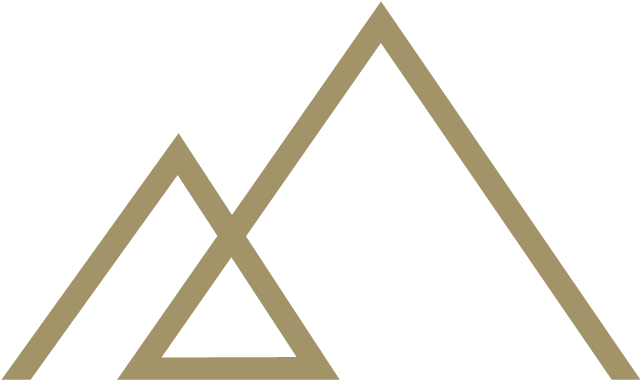 Magnetic North Pictures - Triangle Clipart (707x447), Png Download