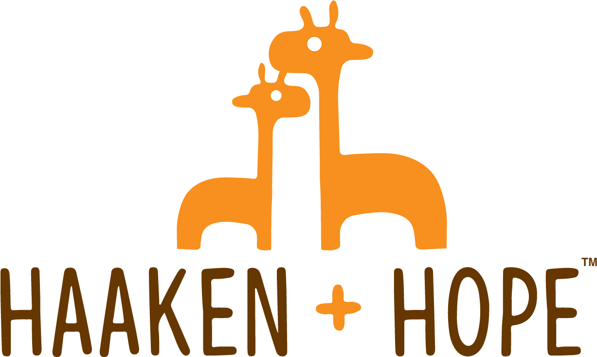 Capturing Moments And Creating Memories - Giraffe Clipart (1242x733), Png Download