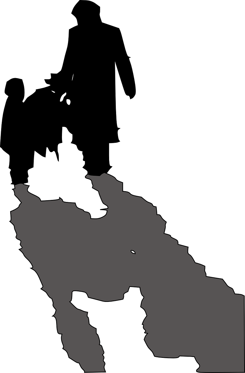 Carrying A Christmas Tree Silhouette Clipart (842x1280), Png Download