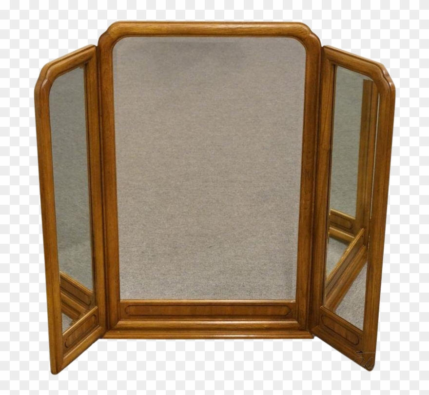 Late 20th Century Vintage Thomasville Furniture Origins Clipart